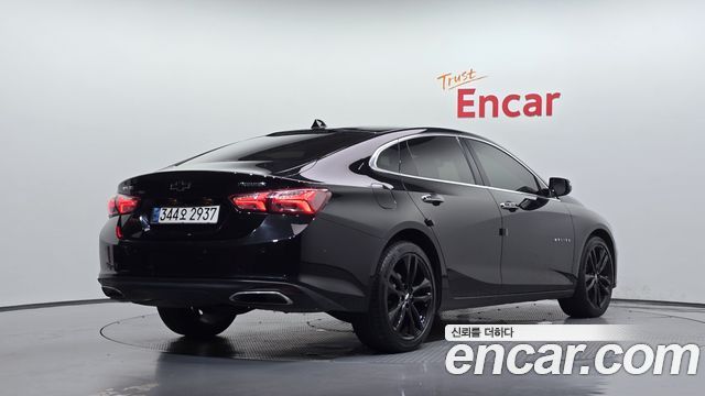 Chevrolet Malibu 2.0 Turbo Perfect Black 2020 — фото 2