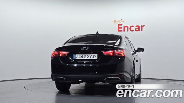 Chevrolet Malibu 2.0 Turbo Perfect Black 2020 — фото 4