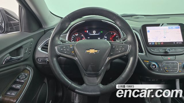 Chevrolet Malibu 2.0 Turbo Perfect Black 2020 — фото 16