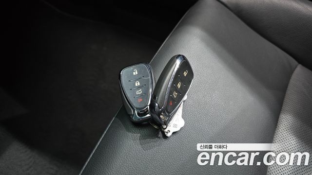 Chevrolet Malibu 2.0 Turbo Perfect Black 2020 — фото 18