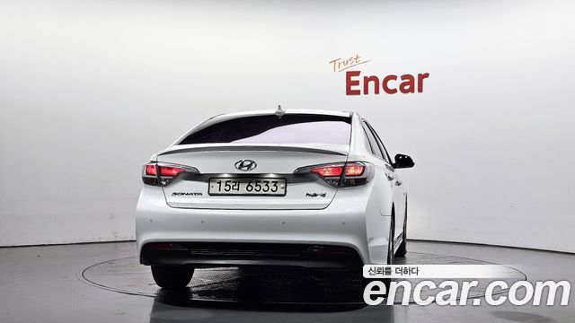 Hyundai Sonata Hybrid (LF) 2.0 HEV Modern 2016 — фото 4