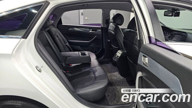 Hyundai Sonata Hybrid (LF) 2.0 HEV Modern 2016 — фото 11
