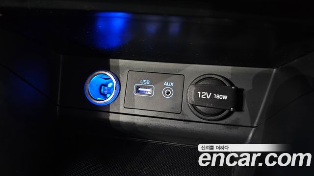 Hyundai Sonata Hybrid (LF) 2.0 HEV Modern 2016 — фото 13