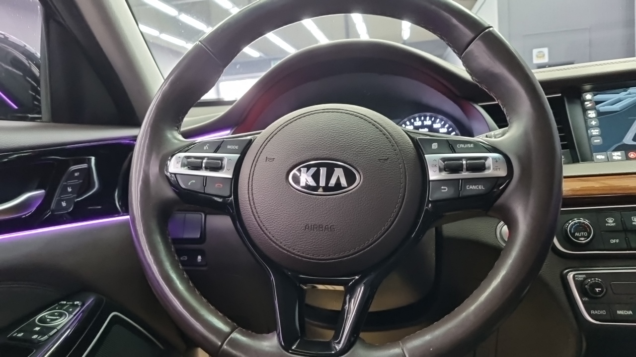 Kia K7 2.4 GDI Limited 2017 — фото 17