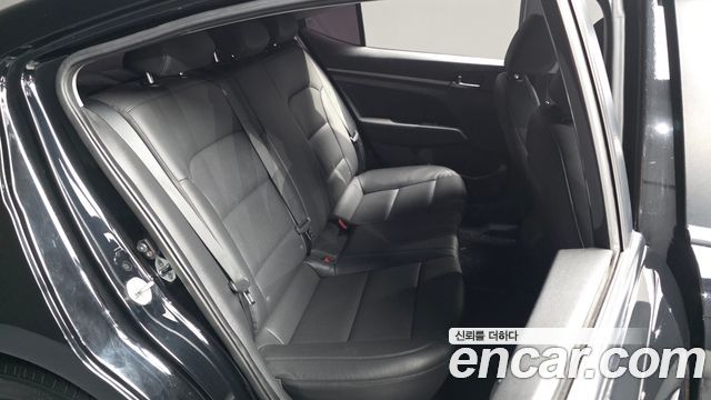 Hyundai Avante (AD) 1.6 GDI Style 2017 — фото 12