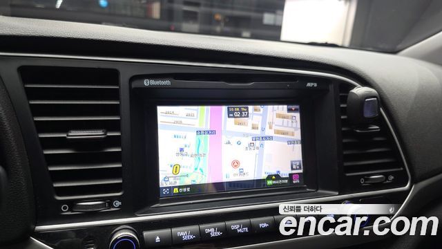 Hyundai Avante (AD) 1.6 GDI Style 2017 — фото 15