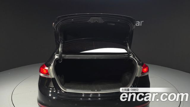 Hyundai Avante (AD) 1.6 GDI Style 2017 — фото 20