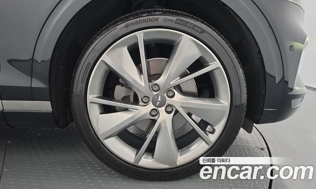 Genesis GV70 2.5T Gasoline AWD 2021 — фото 21