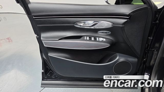 Genesis GV70 2.5T Gasoline AWD 2021 — фото 24