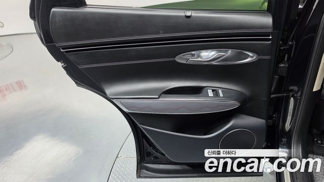 Genesis GV70 2.5T Gasoline AWD 2021 — фото 25