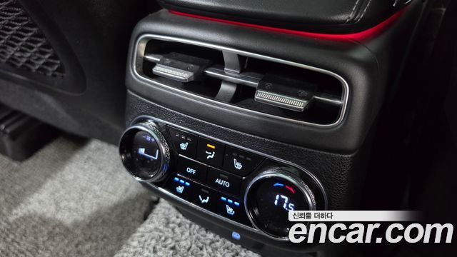 Genesis GV70 2.5T Gasoline AWD 2021 — фото 35