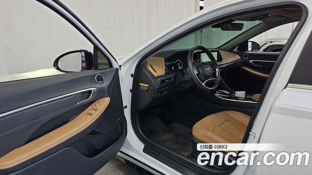 Hyundai Sonata (DN8) 1.6 Turbo Inspiration 2020 — фото 10