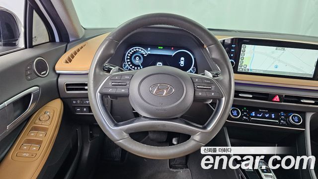 Hyundai Sonata (DN8) 1.6 Turbo Inspiration 2020 — фото 13