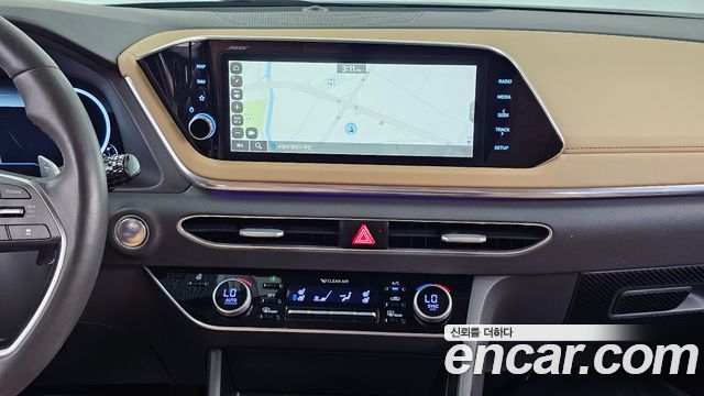 Hyundai Sonata (DN8) 1.6 Turbo Inspiration 2020 — фото 18