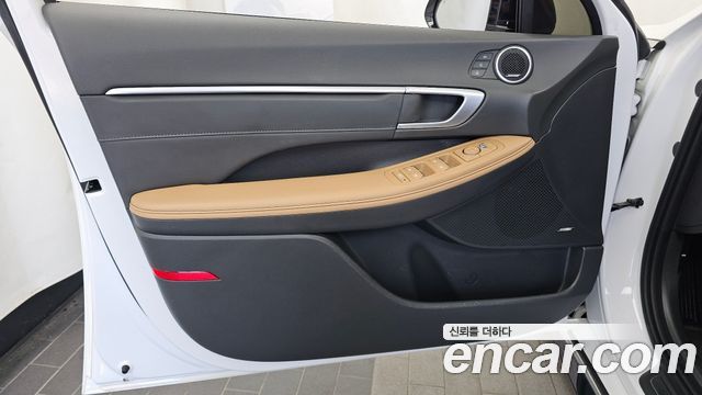 Hyundai Sonata (DN8) 1.6 Turbo Inspiration 2020 — фото 24