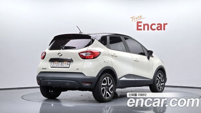 Renault Korea QM3 LE 2017 — фото 2