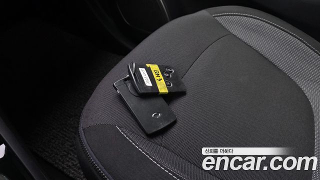 Renault Korea QM3 LE 2017 — фото 19