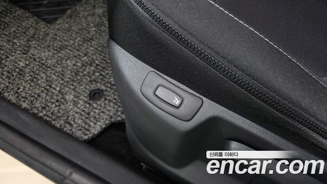 Renault Korea QM3 LE 2017 — фото 20