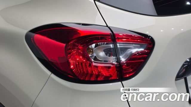 Renault Korea QM3 LE 2017 — фото 23