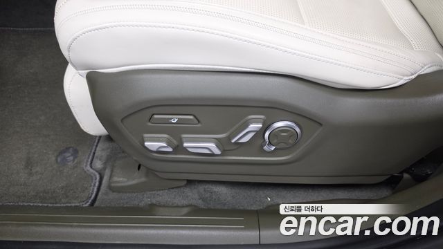 Hyundai Santa Fe (MX5) Gasoline 2.5T 2WD Calligraphy 2025 — фото 37