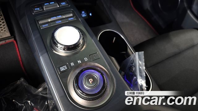 Genesis GV70 2.5T Gasoline 2WD 2021 — фото 9