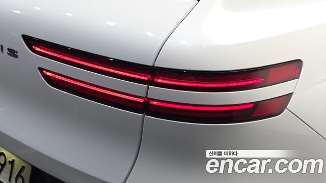 Genesis GV70 2.5T Gasoline 2WD 2021 — фото 23