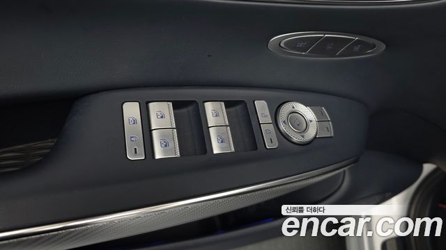 Genesis GV70 2.5T Gasoline 2WD 2021 — фото 28