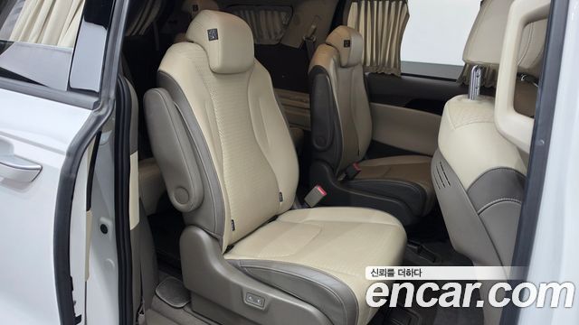 Kia Carnival (IV) Gasoline 9-Seater Hi-Limousine Signature 2022 — фото 11