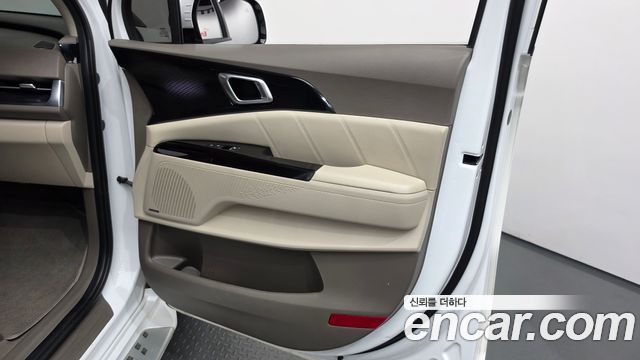 Kia Carnival (IV) Gasoline 9-Seater Hi-Limousine Signature 2022 — фото 24