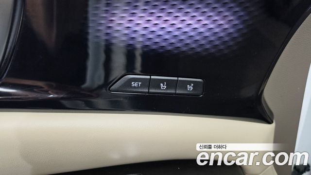 Kia Carnival (IV) Gasoline 9-Seater Hi-Limousine Signature 2022 — фото 31