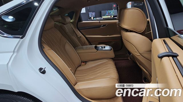 Genesis G80 (RG3) Gasoline 2.5 Turbo 2WD 2025 — фото 11