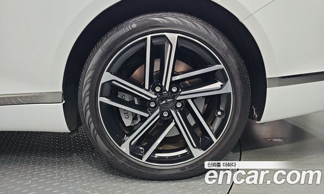 Genesis G80 (RG3) Gasoline 2.5 Turbo 2WD 2025 — фото 21