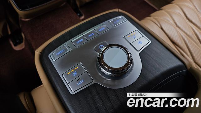 Genesis G80 (RG3) Gasoline 2.5 Turbo 2WD 2025 — фото 31