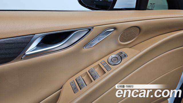 Genesis G80 (RG3) Gasoline 2.5 Turbo 2WD 2025 — фото 33
