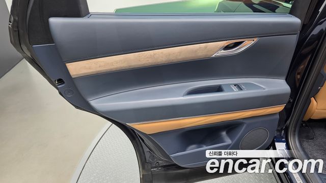 Genesis GV80 3.5T Gasoline AWD 2023 — фото 25
