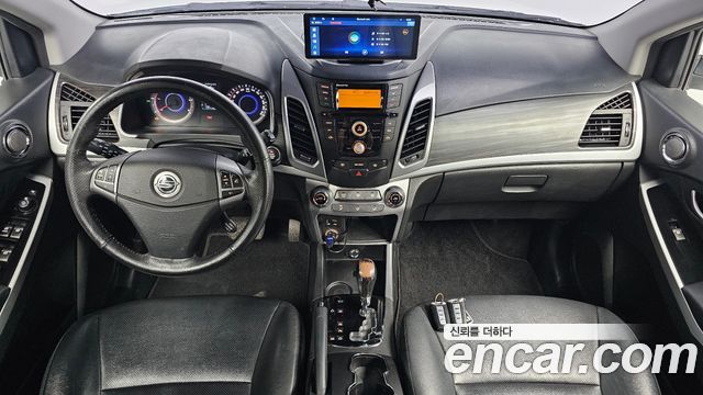 KG Mobility (SsangYong) Korando C 2.2 RX 2WD DLX 2016 — фото 7