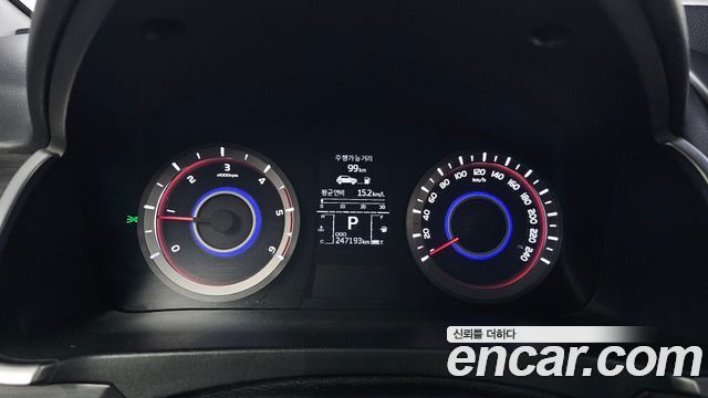 KG Mobility (SsangYong) Korando C 2.2 RX 2WD DLX 2016 — фото 8