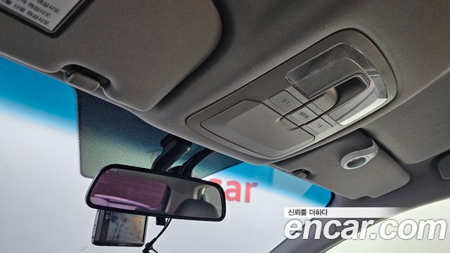 KG Mobility (SsangYong) Korando C 2.2 RX 2WD DLX 2016 — фото 31