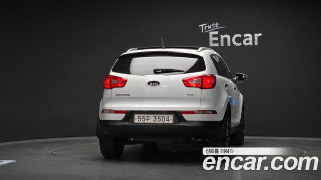 Kia Sportage R Diesel 2WD TLX High-Deluxe 2011 — фото 4