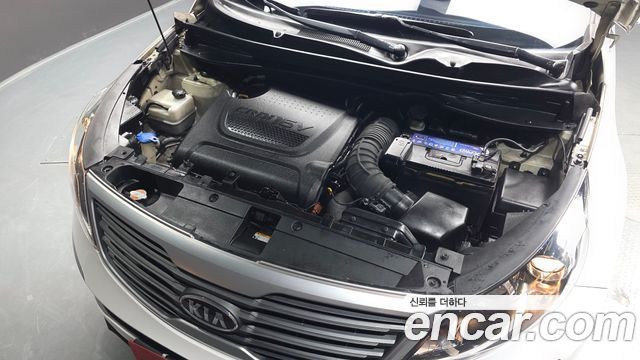 Kia Sportage R Diesel 2WD TLX High-Deluxe 2011 — фото 6