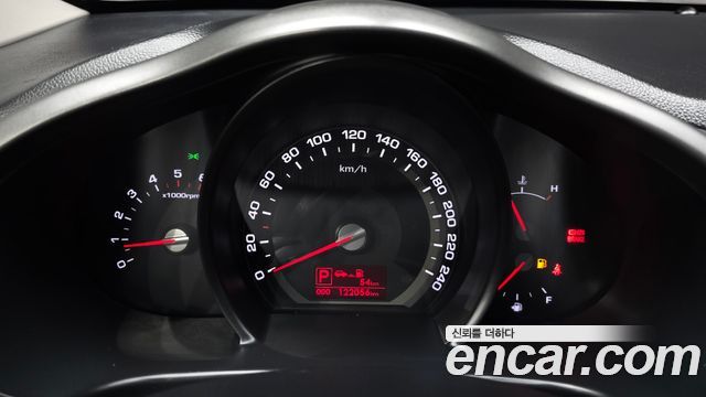 Kia Sportage R Diesel 2WD TLX High-Deluxe 2011 — фото 8