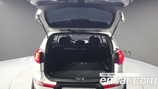 Kia Sportage R Diesel 2WD TLX High-Deluxe 2011 — фото 20