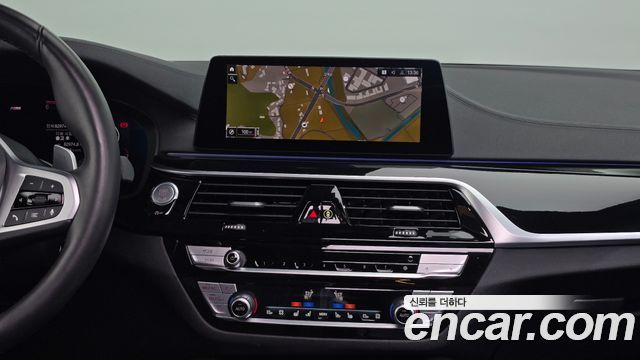 BMW 5 Series (G30) 520d M Sport Package Plus 2020 — фото 13