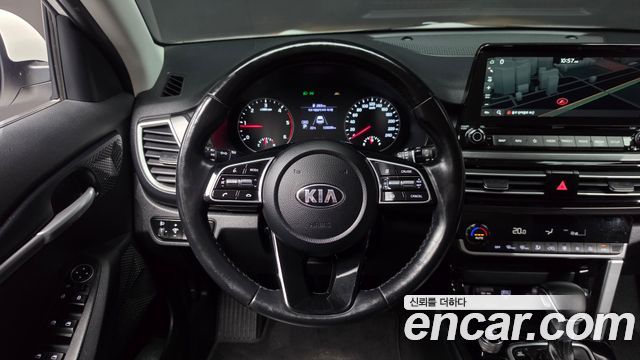 Kia Seltos Diesel 1.6 2WD Prestige 2021 — фото 12