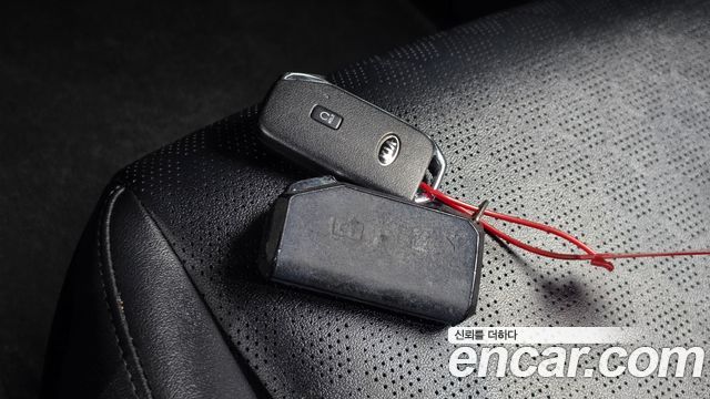 Kia Seltos Diesel 1.6 2WD Prestige 2021 — фото 20