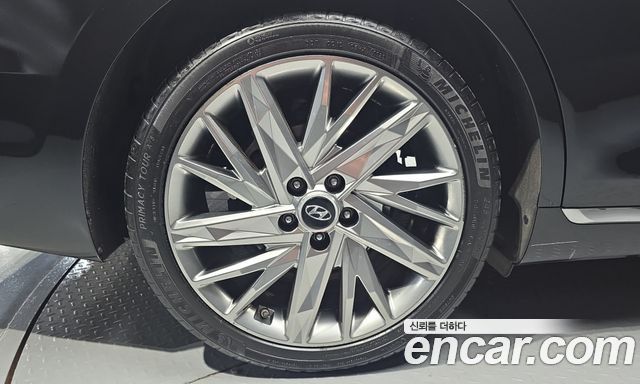 Hyundai Grandeur (IG) 3.0 LPi (Taxi) Deluxe 2023 — фото 5