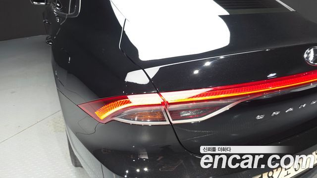 Hyundai Grandeur (IG) 3.0 LPi (Taxi) Deluxe 2023 — фото 23