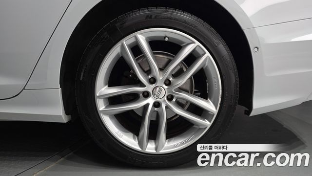Audi A6 (C8) 40 TDI Quattro Premium 2020 — фото 21