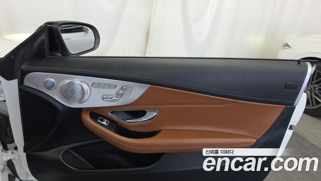 Mercedes-Benz C-Class (W205) C43 AMG 4MATIC Cabrioiet 2019 — фото 25