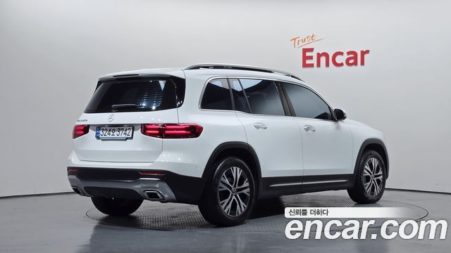 Mercedes-Benz GLB-Class (X247) GLB200 d 2024 — фото 2